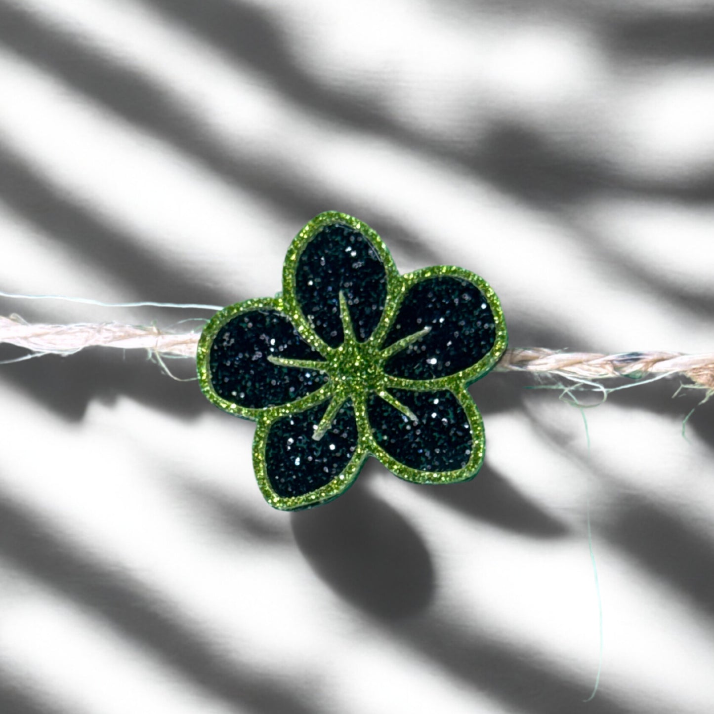 Broche TIARE