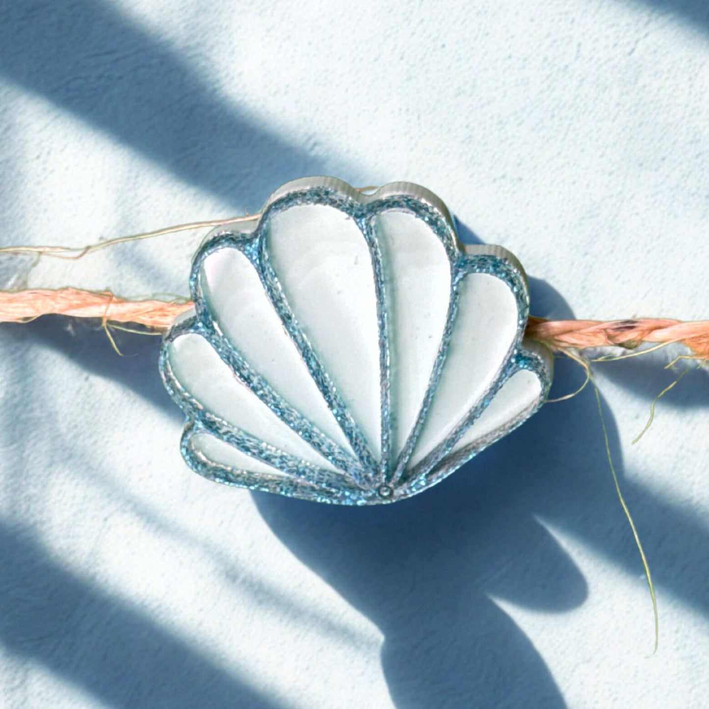 Broche Coque